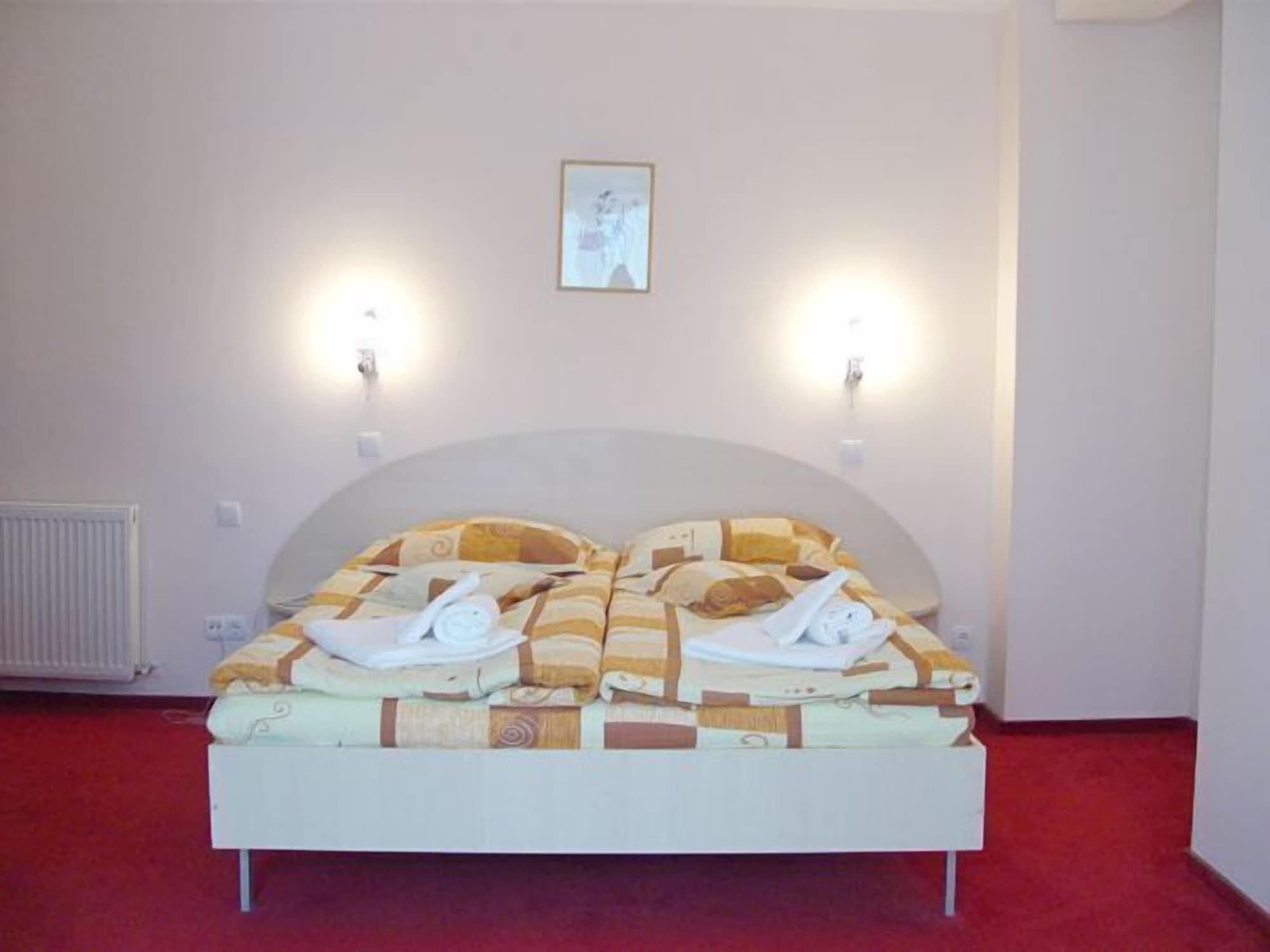 Hotel City Center Braşov Exteriör bild