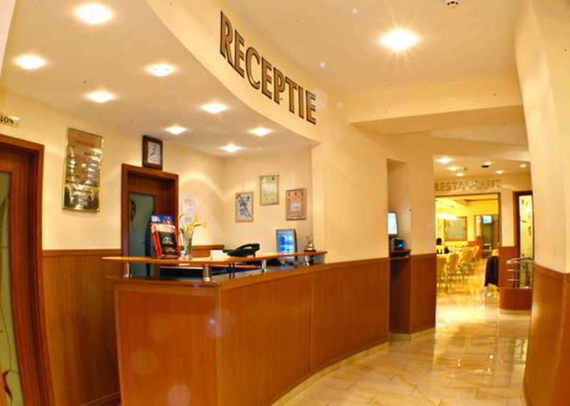 Hotel City Center Braşov Exteriör bild